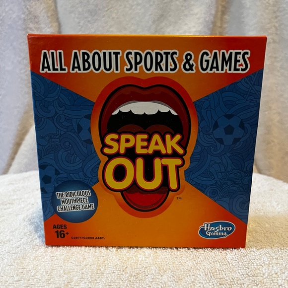 Hasbro Gaming Speak Out Expansion Pack: Fun With Food & All About Sports - Picture 4 of 5